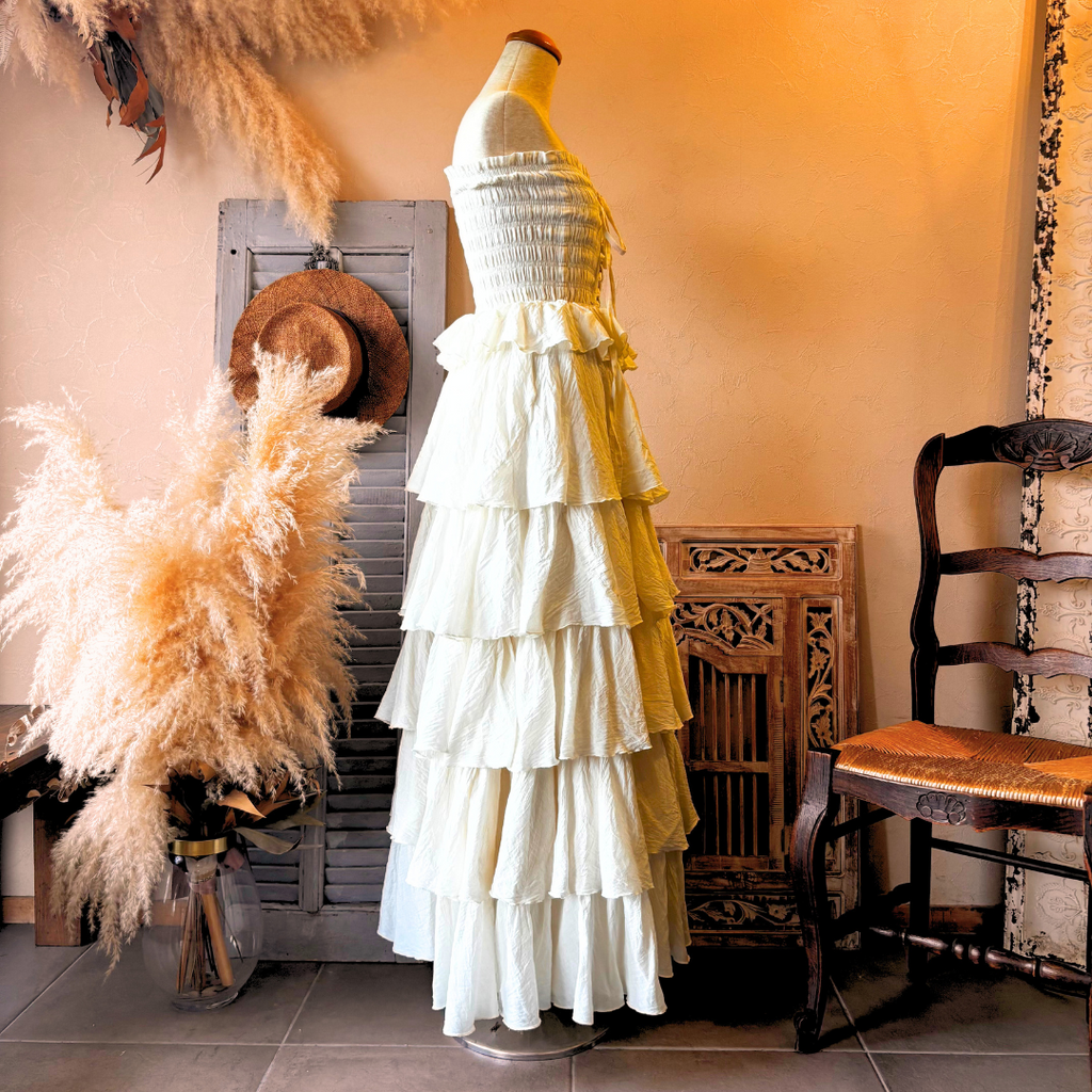 【すぐ届く】Mathilda（マチルダ）６段フリルレースアップドレス